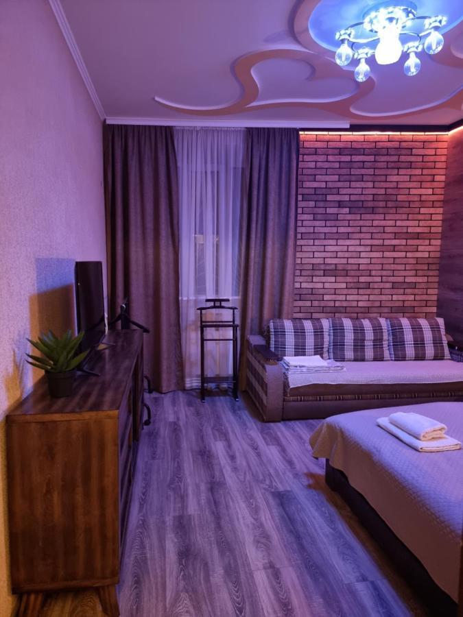 Petropavlivska Apartment Тиха Вуличка В Центрі Старого Міста Камианец-Подилский Екстериор снимка