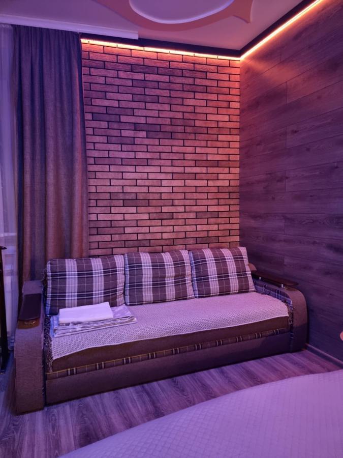 Petropavlivska Apartment Тиха Вуличка В Центрі Старого Міста Камианец-Подилский Екстериор снимка